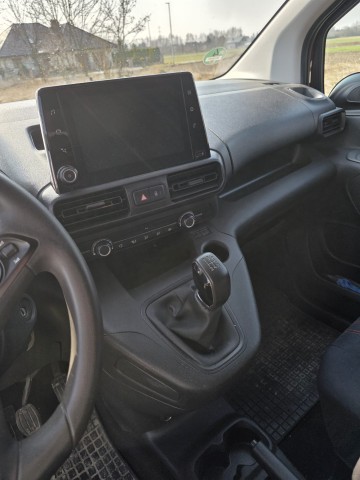 Opel Combo 2021r, 1.5 Diesel ,nowy rozrząd