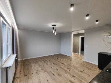 Konin, Kleczewska 10 - 3 pok. - po remoncie - balkon