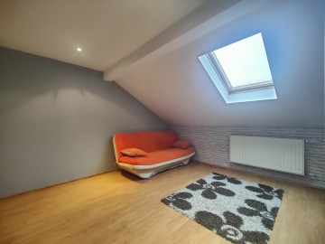 Dom po remoncie, 150m2, 6 pokoi, gotowy do zamieszkania