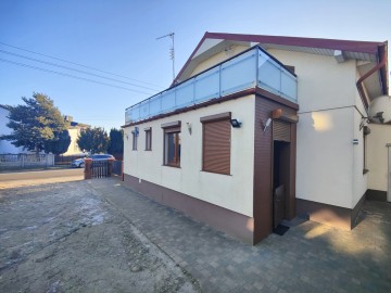 Dom po remoncie, 150m2, 6 pokoi, gotowy do zamieszkania