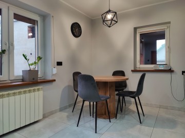 Dom po remoncie, 150m2, 6 pokoi, gotowy do zamieszkania