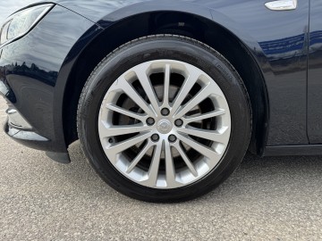 Opel Insignia 2.0 DIESEL Klimatronik Nawigacja Kamera Ledy