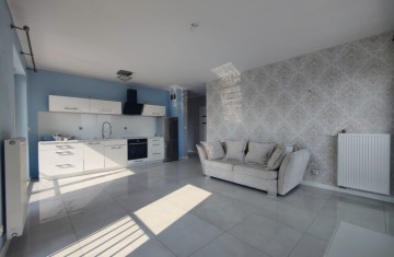 Sprzedam 3 pokoje, 1 piętro, nowe budownictwo - Villa Stary  ...