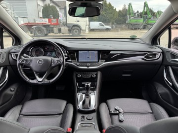Opel Astra 1.4 BENZYNA Klimatronik Nawigacja Kamera Ledy HAK