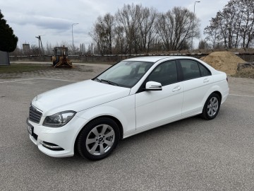 Mercedes C SALON POLSKA Klimatronik Nawigacja Xenon Ledy