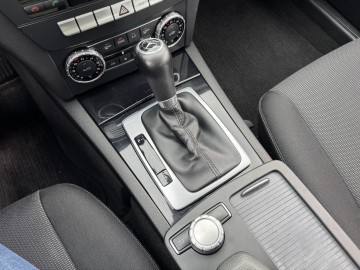 Mercedes C SALON POLSKA Klimatronik Nawigacja Xenon Ledy
