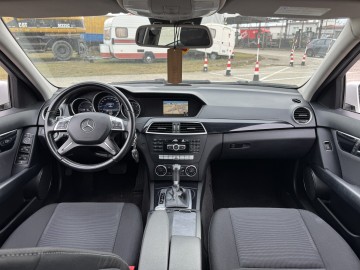Mercedes C SALON POLSKA Klimatronik Nawigacja Xenon Ledy