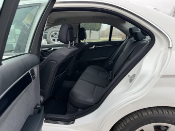 Mercedes C SALON POLSKA Klimatronik Nawigacja Xenon Ledy
