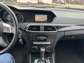 Mercedes C SALON POLSKA Klimatronik Nawigacja Xenon Ledy