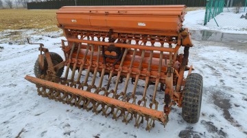 Glebogryzarka Agregat Howard 210 cm Z Siewnikiem