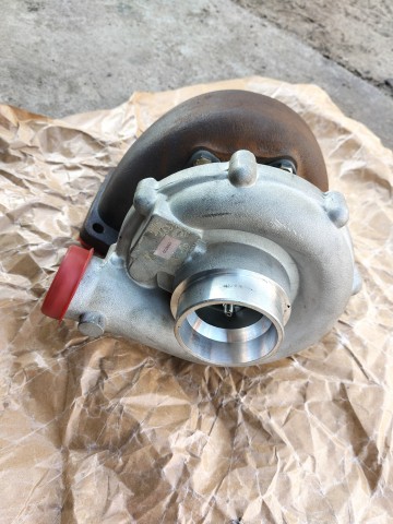 Turbosprężarka turbina k27 ursus