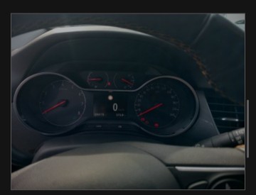 Sprzedam Opel Crossland X 1.2 Turbo r. 2020