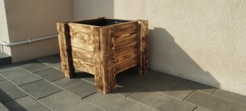 Donica ogrodowa drewniana