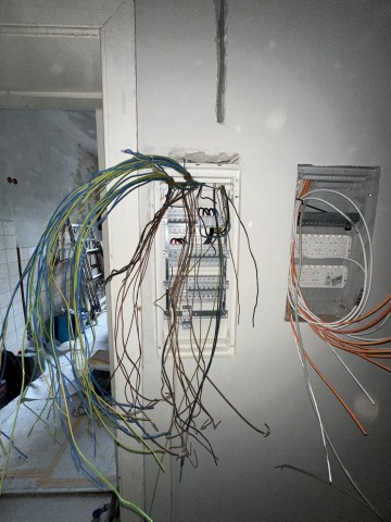 Elektryk 24/7 Usuwanie awarii pogotowie elektryczne