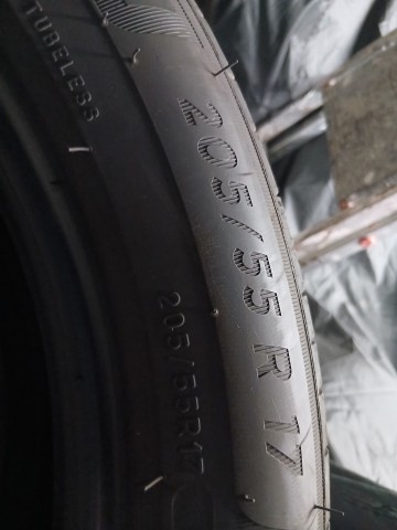 Opony letnie Michelin 205/55 R17 jak nowe!
