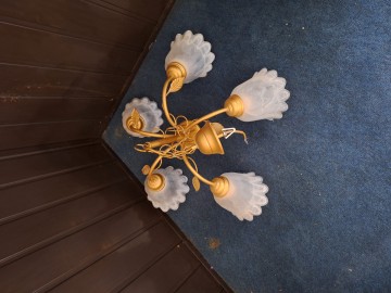 żyrandole, lampa stojąca