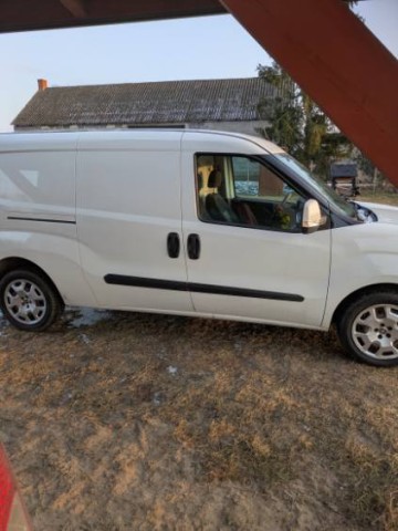 Sprzedam Fiat Doblo blaszak 2017 r.