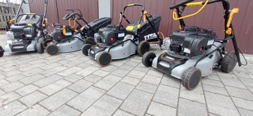 Kosiarka spalinowa z napędem