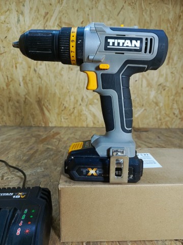 Wiertarko wkrętarka titan