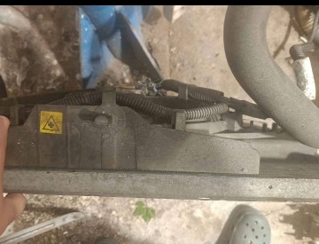 Witam sprzedam części do samochodu Alfa Romeo 147