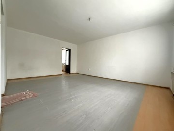 dom na os płaszczyzna do sprzedaży