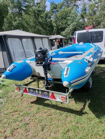 Ponton i przyczepka podłodziowa