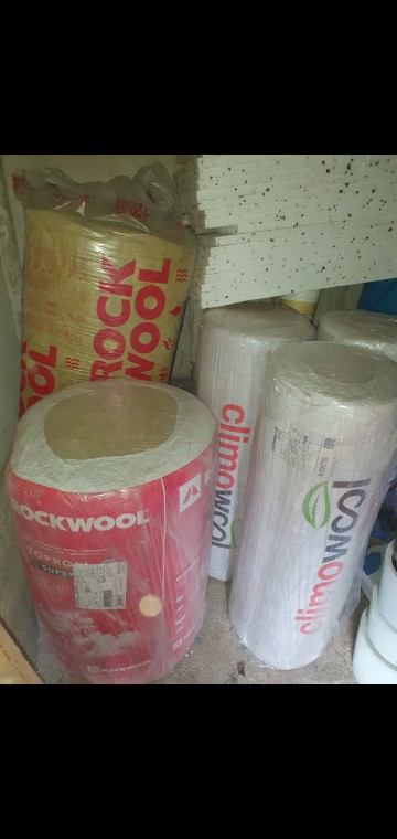 Sprzedam wełne skalna i szklana 250 zl.