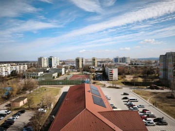Mieszkanie 2 pok., duży balkon, bdb lokalizacja -os. Zatorze
