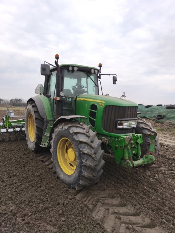 Sprzedam John Deere