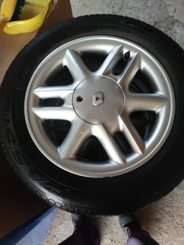 Sprzedam opony letnie i zimowe