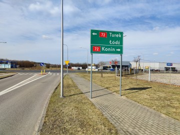 Atrakcyjny teren inwestycyjny w kompleksie zab. komercyjnej