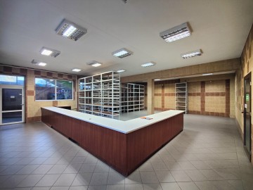 Do wynajęcia lokal handlowo-usługowy-Konin-ul. Jana Pawła II