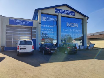 Do wynajęcia lokal handlowo-usługowy-Konin-ul. Jana Pawła II