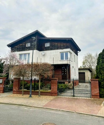 DOM NA SPRZEDAŻ STARY KONIN UL. MARII KOWNACKIEJ