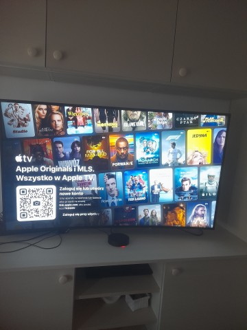 Sprzedam TV Samsung 55 cqli stan idealny smart tv