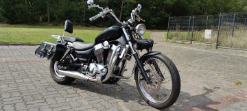 Suzuki Intruder VS 1400, rok 2000