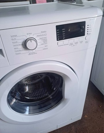 Sprzedam pralkę firmy Beko