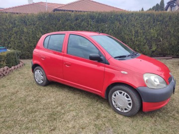 Toyota Yaris 1.0 VVT-i 2001 – niski przebieg 105 tys. km