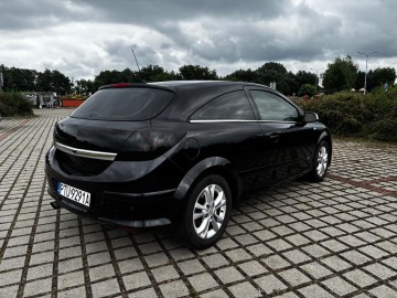 Opel Astra H III GTC 1.9 CDTI 150KM