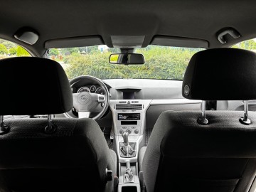 Opel Astra H III GTC 1.9 CDTI 150KM