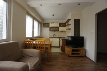 11 Listopada - 2 piętro - 48 m2