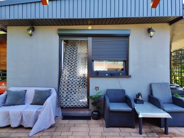 Sprzedam działkę ROD z pięknym ogrodem i domkiem po remoncie