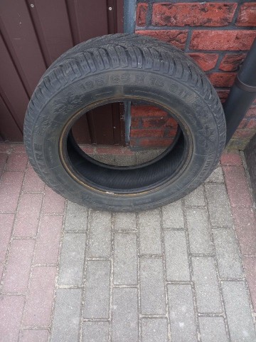 Opony zimowe R15- 4szt