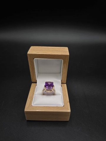 Złoty pierścionek  Pr&oacute;ba 585  Rozmiar 12 Waga 7.77 gram  Cen