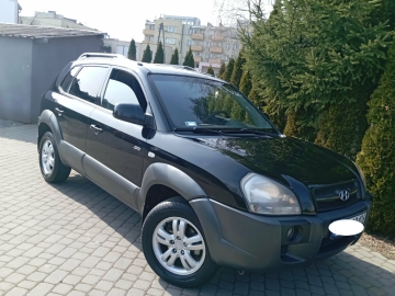 HYUNDAI/TUCSON/2.0/BENZYNKA/4X4/SALON-POLSKA/STAN- BDB/