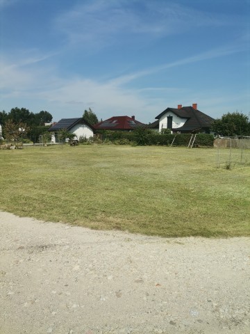 Sprzedam działkę budowlaną w Sławsku, na ul. Leśnej