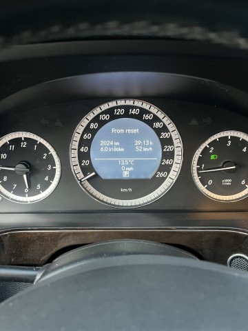 Mercedes Benz klasa E 220