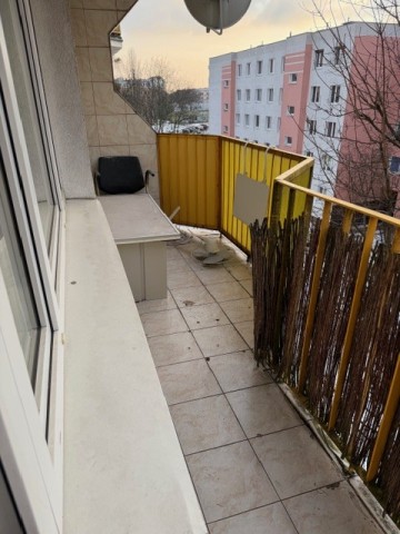 SPRZEDAM ŁADNE USTAWNE I FUNKCJONALNE MIESZKANI W KONINIE