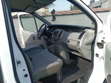 VIVARO/1.9/DIESEL/9-OS&Oacute;B/ZDROWY/SPRAWNY/ZAREJESTR /