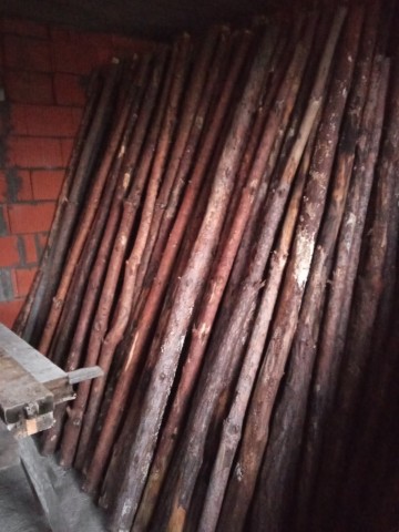 Sprzedam stemple drewniane oraz podciągi do szalowania